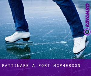 Pattinare a Fort McPherson